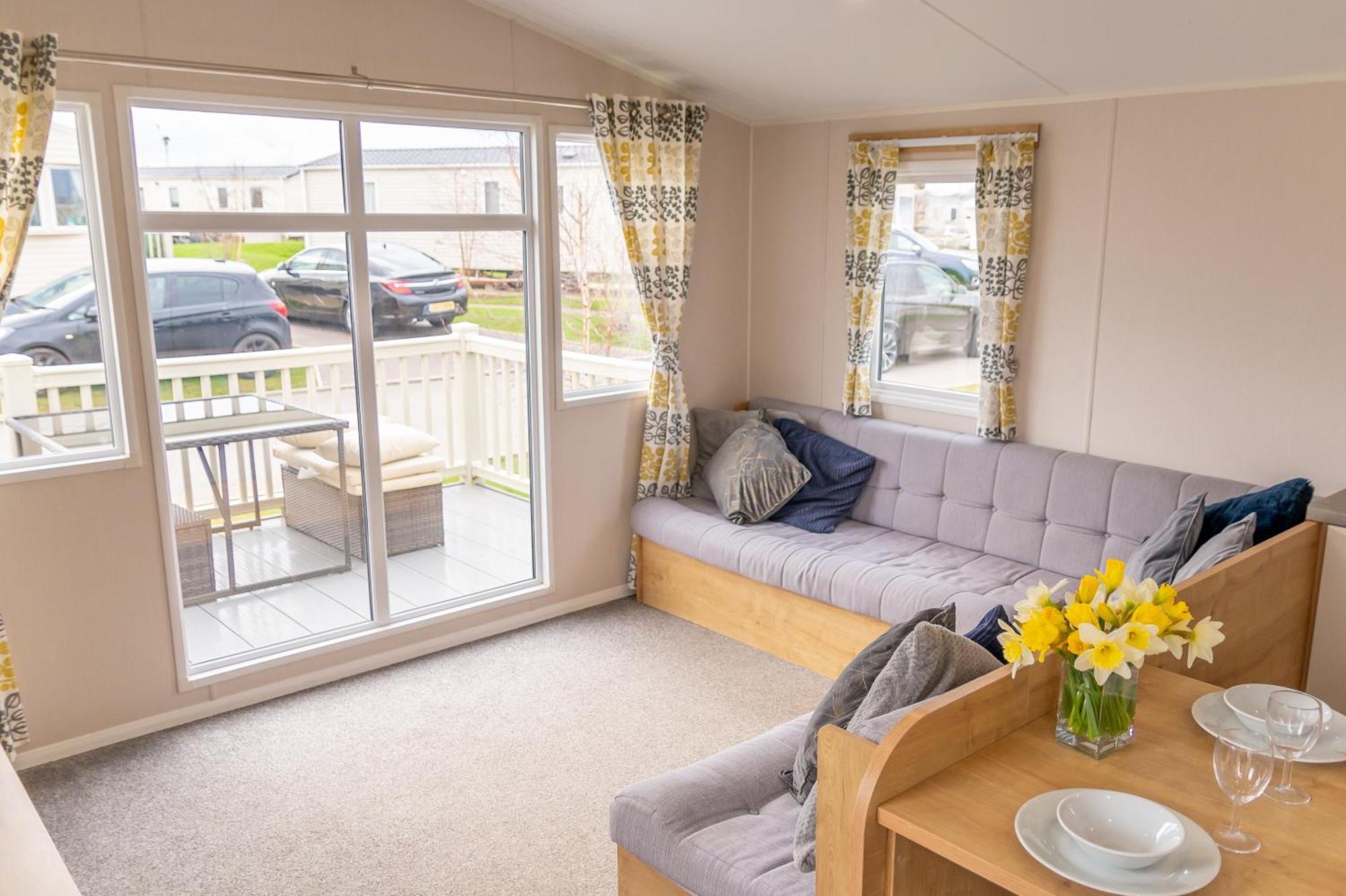 64 Lancaster The Lazy Willow 3 Bedroom Hot Tub Caravan Tattershall Lakes Екстер'єр фото